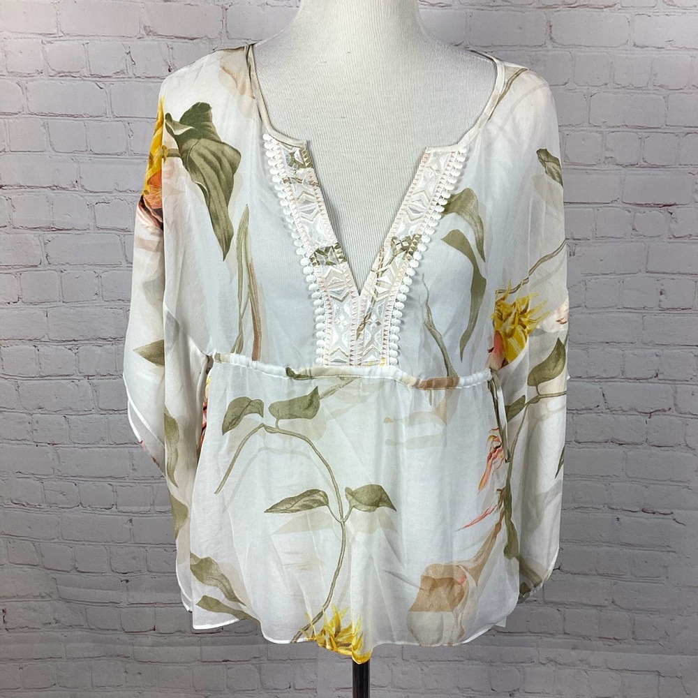 White House Black Market Sheer V-Neck White Floral Blouse‎ Loose Fit Top  Small